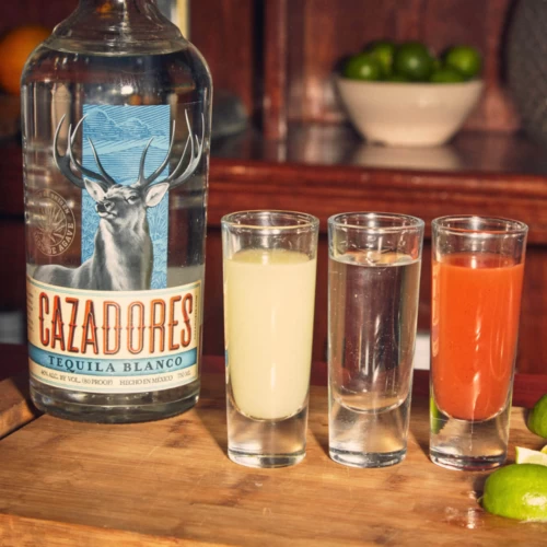 Tequila Cazadores Blanco
