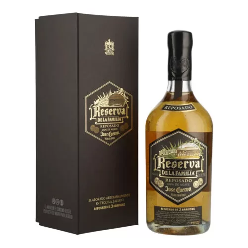 Tequila Reserva De La Familia Reposado 750 ml.